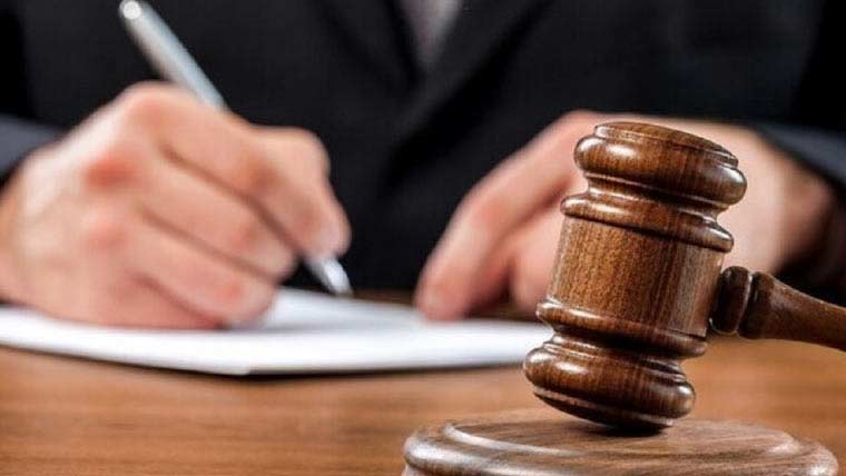 کرمنل ماڈل ٹرائل کورٹ: قتل کیس میں ایک ملزم کو سزائے موت، تین کو عمر قید