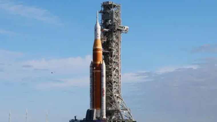 50 سال بعد انسان کی چاند کی جانب واپسی، آرٹیمس کے تحت 4 امریکی خلا باز روانہ