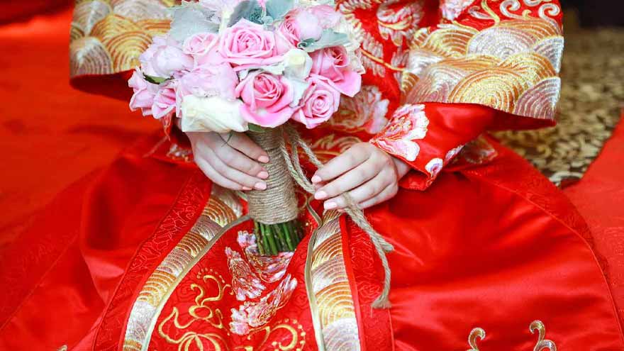 55-year-old Chinese businesswoman marries 25-year-old, gifts assets worth over Rs2 billion