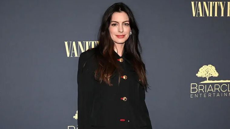 لاہور سے میکسیکو: این ہیتھوے کے ہاتھ میں پاکستانی بیگ