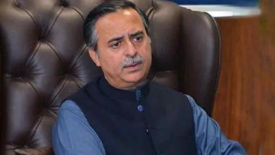 Maritime minister orders 30-day plan to clear stuck-up containers