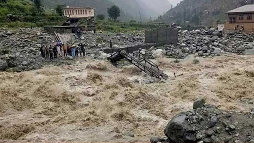 Peshawar issues flood alert amid rains