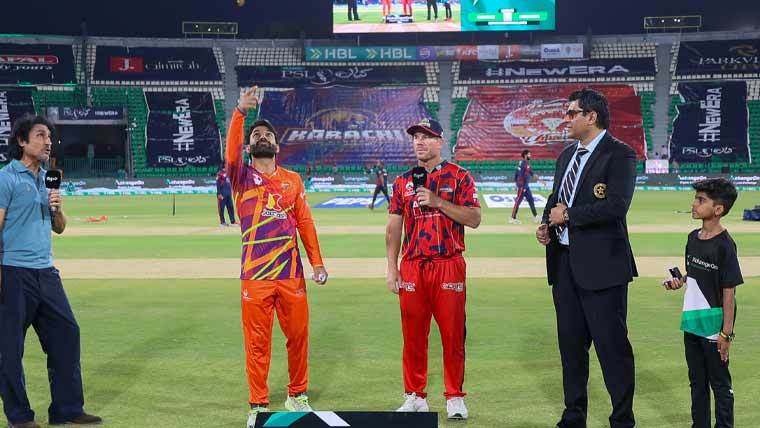 پی ایس ایل 11: کراچی کنگز کا راولپنڈیز کے خلاف ٹاس جیت کر فیلڈنگ کا فیصلہ