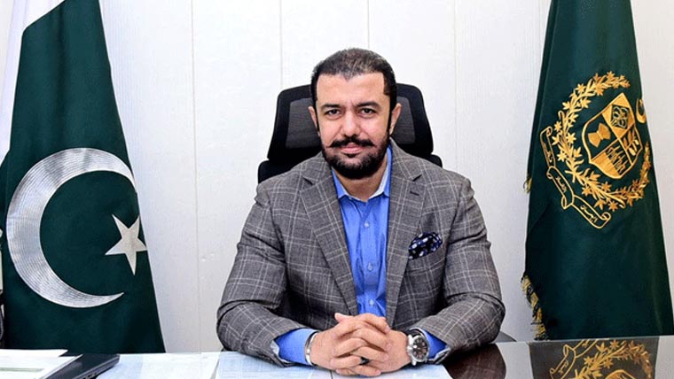 تمام موٹرسائیکل سوار سبسڈی کے مستحق نہیں: مشیر وزیرِ خزانہ