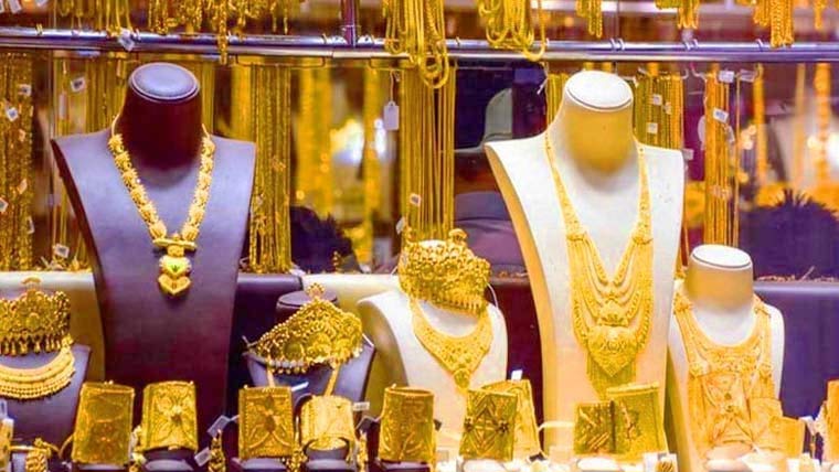 سونے کی قیمتوں میں اضافہ، فی تولہ 4 لاکھ 90 ہزار سے متجاوز