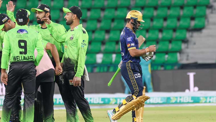 پی ایس ایل 11: لاہور قلندرز نے ملتان سلطانز کو 20 رنز سے شکست دے دی