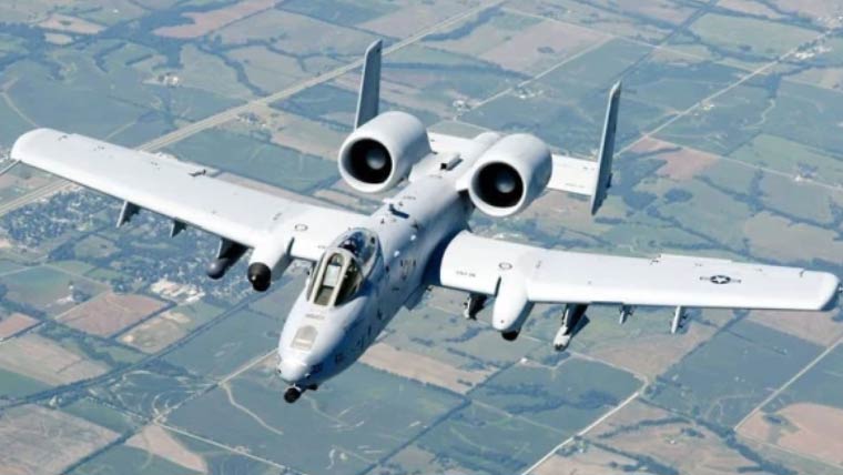 ایرانی نے امریکی اے 10 طیارہ مار گرایا، 2 ہیلی کاپٹروں پر فائرنگ