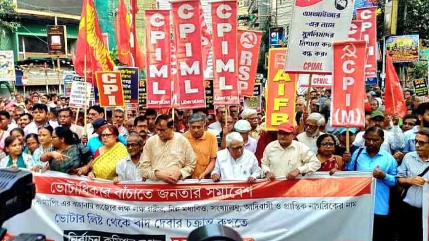 Public protests erupt in West Bengal over voter list manipulation