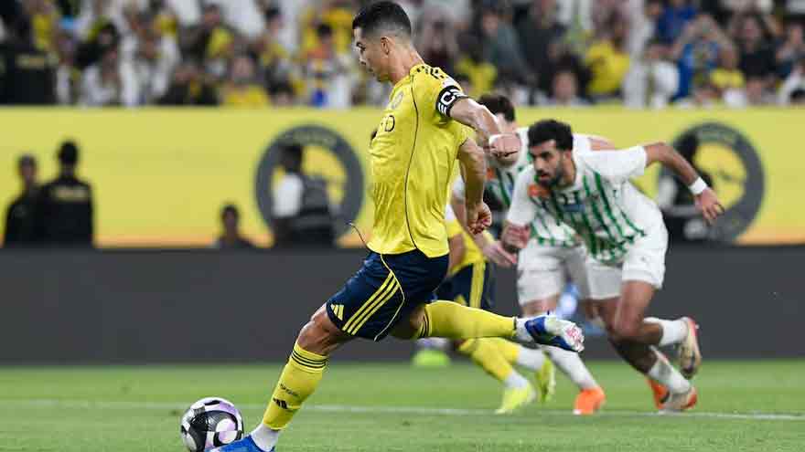 Ronaldo scores twice on return as Al Nassr thumps Al Najma