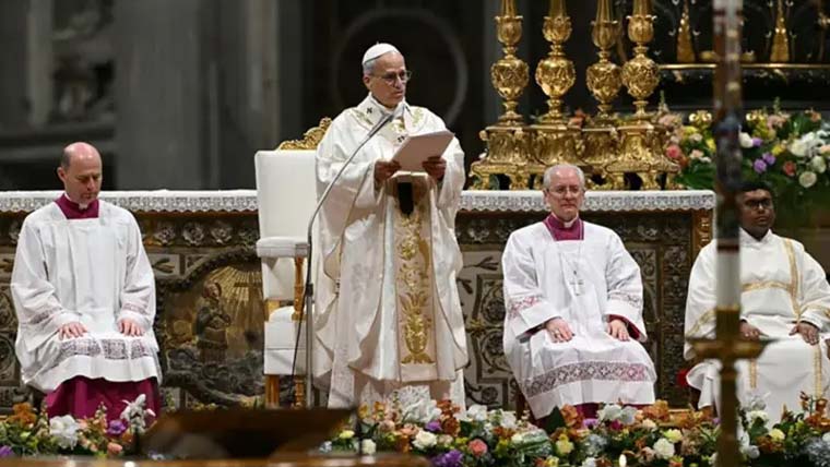 عالمی تنازعات پر بے حسی کا مظاہرہ نہ کیا جائے: پوپ لیو کا ایسٹر پر پیغام