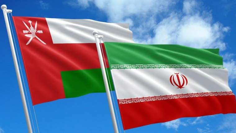 آبنائے ہرمز میں جہاز رانی کے بہاؤ کیلئے عمانی و ایرانی حکام کی ملاقات