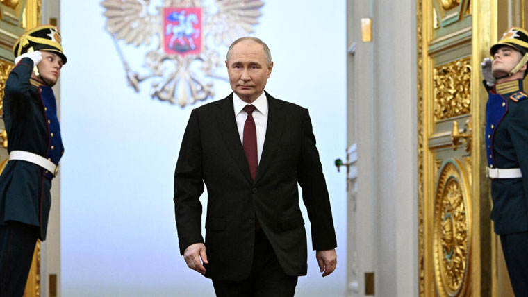 عالمی سیاست کا فیصلہ کن کردار: ولادیمیر پوتن