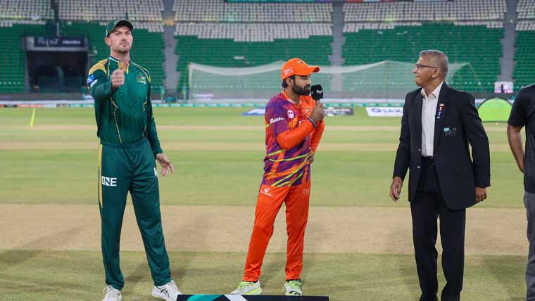 پی ایس ایل 11: سلطانز کا راولپنڈیز کیخلاف ٹاس جیت کر فیلڈنگ کا فیصلہ