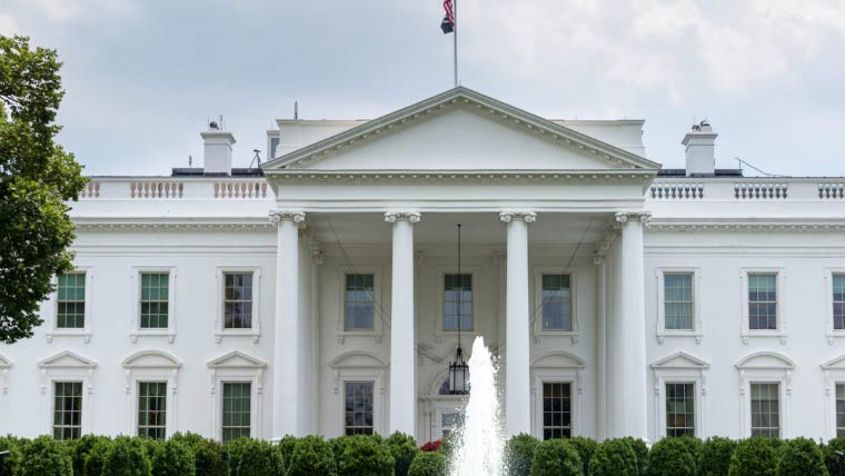 صدر ٹرمپ پاکستان کی درخواست سے باخبر، جلد ردعمل دیں گے: وائٹ ہاؤس