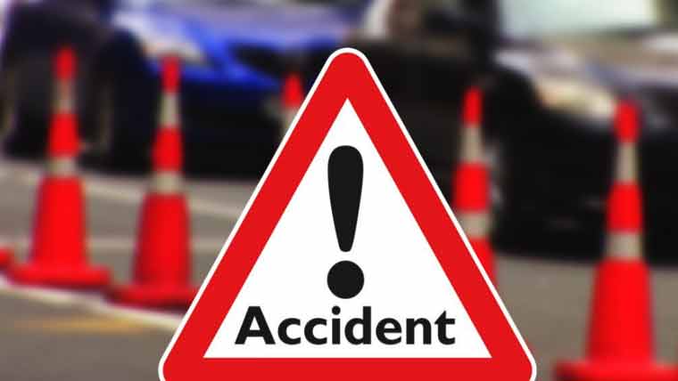 شکارپور میں ٹریکٹر کی موٹرسائیکل کو ٹکر سے باپ بیٹا جاں بحق