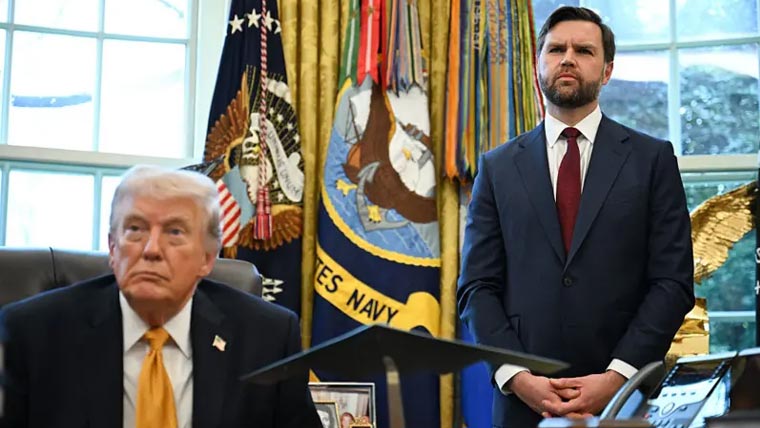 امریکی فوج حتمی معاہدے پر مکمل عملدرآمد تک ایران کے ارد گرد رہے گی: ٹرمپ