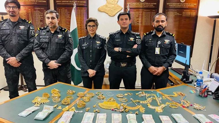 کراچی ایئرپورٹ پر کارروائی، 19 کروڑ روپے کا سونا اور غیر ملکی کرنسی برآمد