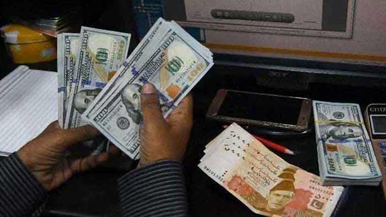 روپیہ مستحکم، انٹربینک میں ڈالر کی قدر میں مزید کمی ریکارڈ