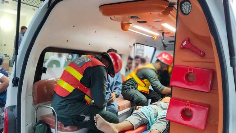 2 مختلف حادثات میں خواتین سمیت 5 افراد جاں بحق، 3 زخمی