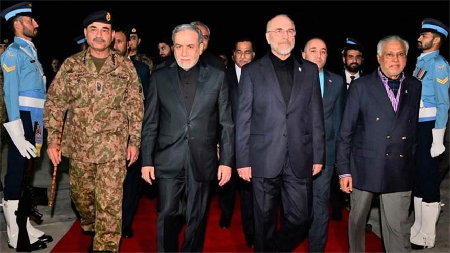 Iranian delegation reaches Islamabad to hold peace talks with US