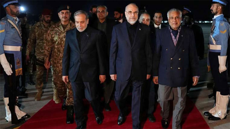 Iranian delegation reaches Islamabad to hold peace talks with US