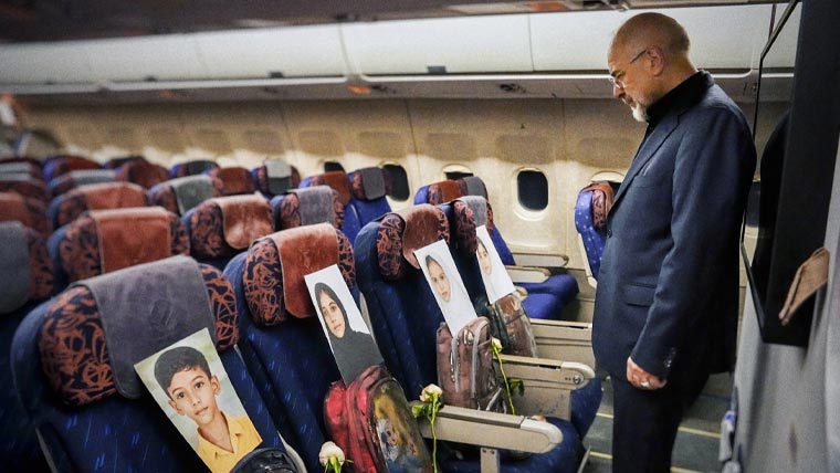 ایرانی وفد کی پرواز ’میناب 168‘ شہید بچوں سے منسوب