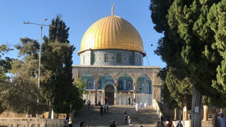 انتہا پسند اسرائیلی وزیر کا مسجد اقصیٰ پر بار پھر دھاوا، نمازیوں کے داخلے پر مزید پابندیاں