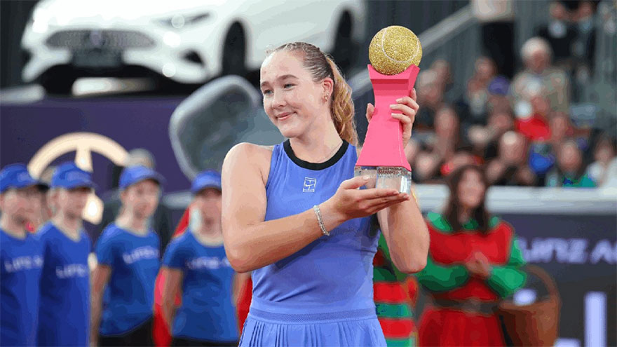 Andreeva opens clay court season with title in Linz