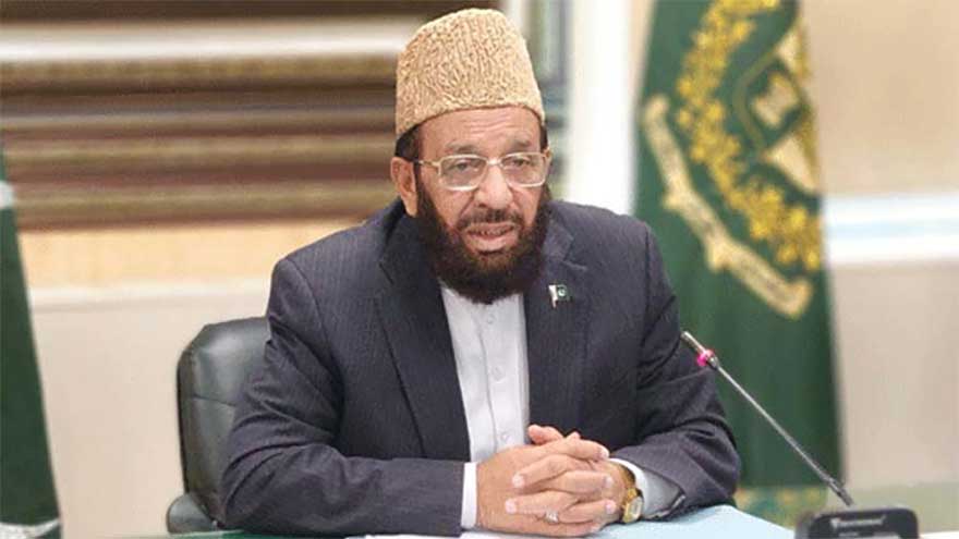 Minister for ensuring best arrangements for Pakistani pilgrims