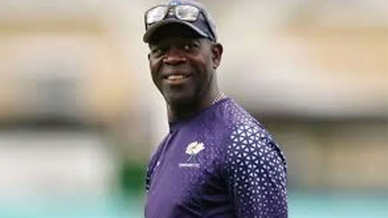 بابر اعظم جس انداز میں کھیل رہے ہیں دیکھ کر خوشی ہورہی ہے، اوٹس گبسن