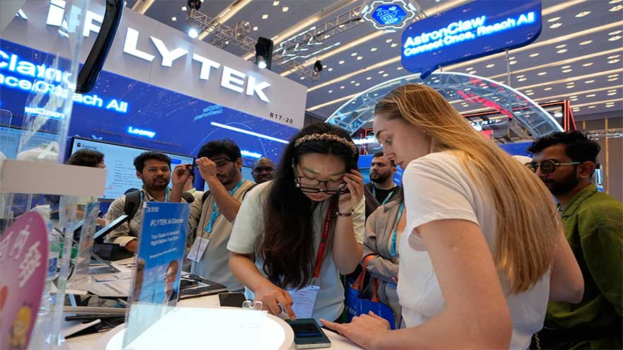 China's economy grows at 5% in first quarter, shrugging off initial impact of Iran war