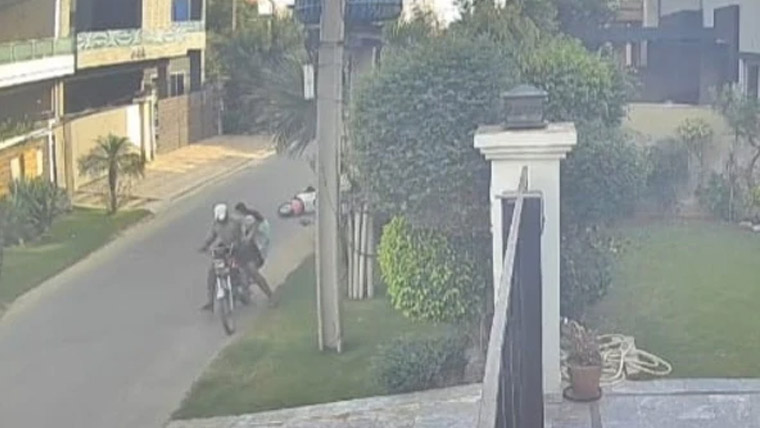 نواب ٹاؤن ڈکیتی واقعہ: وزیر اعلیٰ پنجاب مریم نواز کا سخت نوٹس