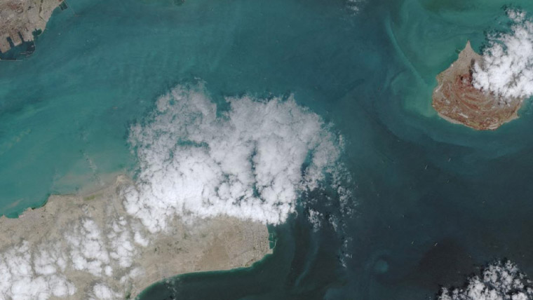 ٹرمپ کے دعوے جھوٹے، ایران کی جنگ بندی خلاف ورزی پر آبنائے ہرمز دوبارہ بند کرنے کی دھمکی 