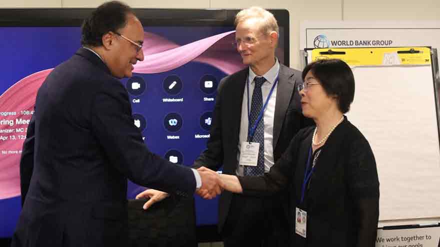 FinMin meets AIIB president, discusses infrastructure financing, strategic engagement