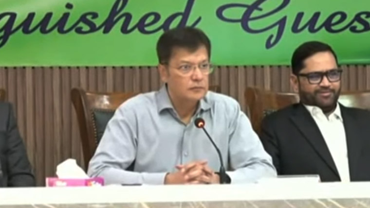 ہر طرف بدانتظامی، اس سال برآمدات میں 7 ارب ڈالر کا نقصان ہوگا: ایس ایم تنویر