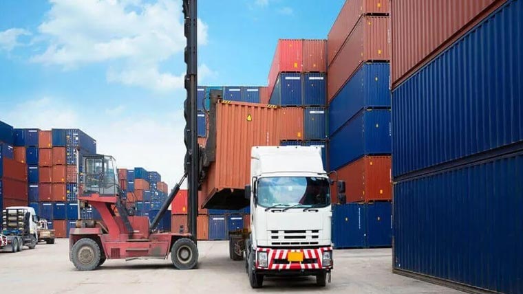 گڈز ٹرانسپورٹرز کا ڈیزل کی قیمت میں کمی کے باوجود کرائے کم کرنے سے انکار