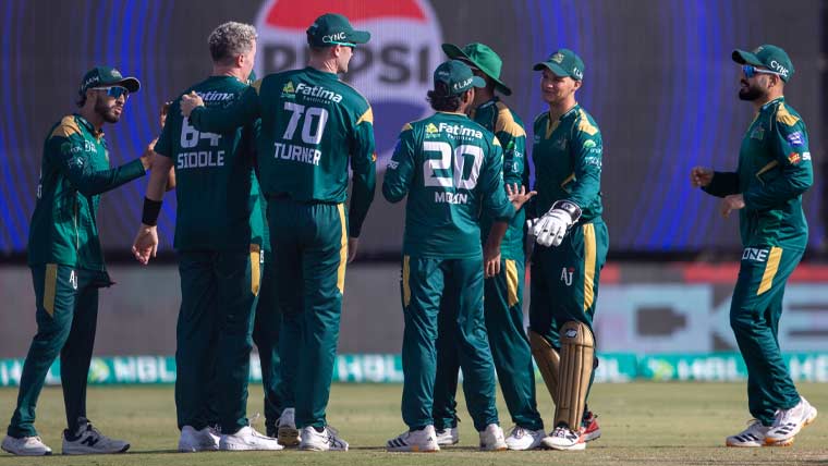 پی ایس ایل 11 : ملتان سلطانز نے کراچی کنگز کو 11 رنز سے ہرا دیا