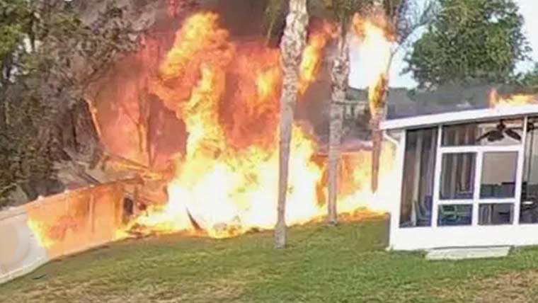 امریکی ریاست فلوریڈا میں چھوٹا طیارہ گر کر تباہ ہوگیا، ایک شخص ہلاک