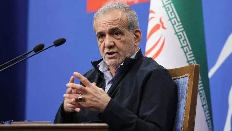 ایرانی صدر نے کشیدگی کم کرنے کیلئے سفارتی کوششوں کی حمایت کردی