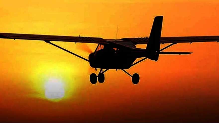 Pilot and co-pilot killed in India plane crash