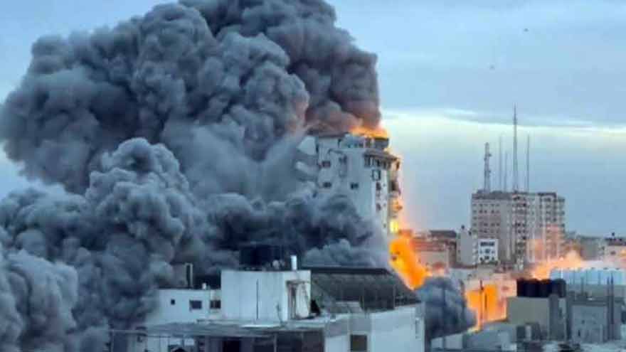 Israeli airstrikes in Lebanon's Beqaa Valley kill civilians