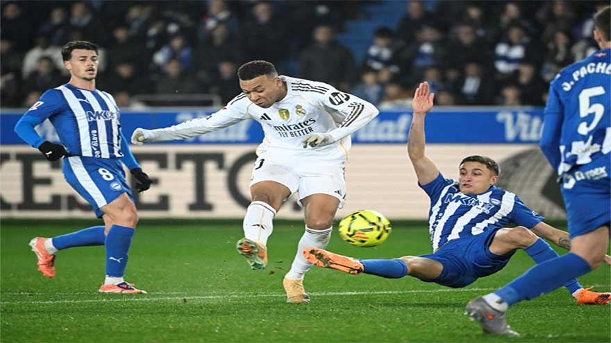 Mbappe on the mark as Real Madrid sink Alaves