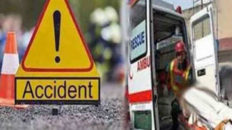 ڈسکہ: تیز رفتار موٹرسائیکل تلے کچلے جانے سے 3 سالہ بچی جاں بحق
