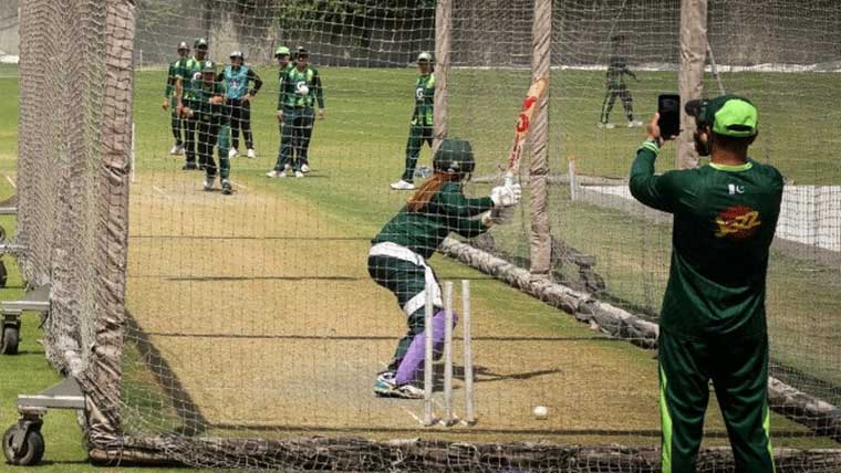 پاکستان ویمنز کرکٹرز کا سکلز اینڈ فٹنس کیمپ لاہور میں اختتام پزیر