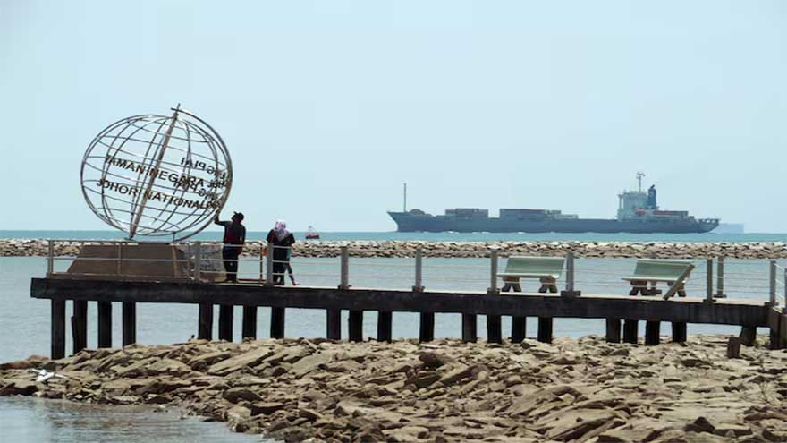 Hormuz crisis throws spotlight on world's largest 'chokepoint' - the Malacca Strait