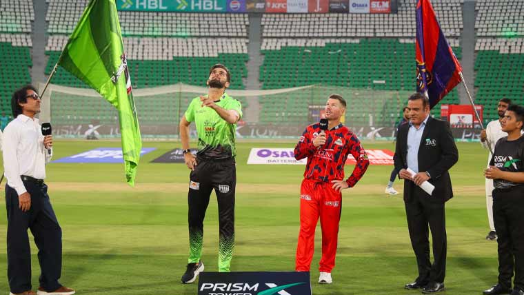 پی ایس ایل11: کراچی کنگز کا لاہور قلندرز کے خلاف ٹاس جیت کر فیلڈنگ کا فیصلہ