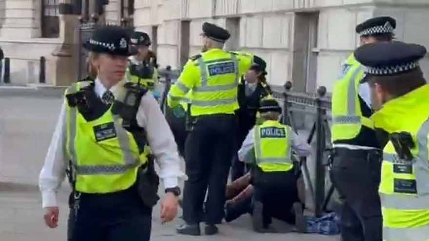 Several injured in stabbing at London protest against Iran war