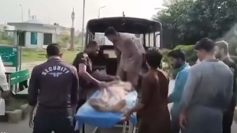 گھریلو تنازع پر ملزم نے فائرنگ کر کے ساس اور بیوی کو قتل کر دیا