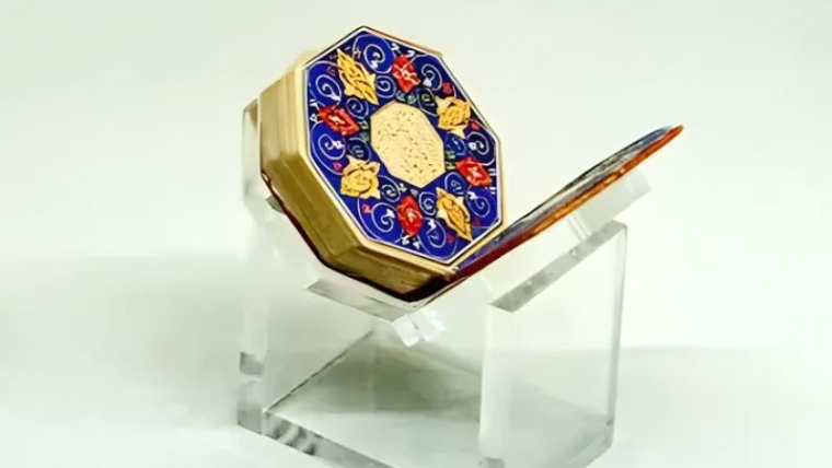 مکہ مکرمہ کے میوزیم میں ہندوستان کا نادر ’8 رخی‘ قرآن مجید مرکزِ نگاہ