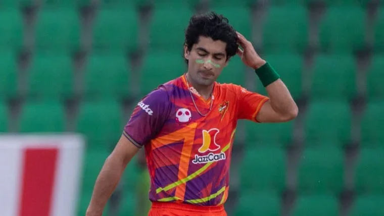 قومی کرکٹڑ نسیم شاہ گھٹنے کی انجری کا شکار